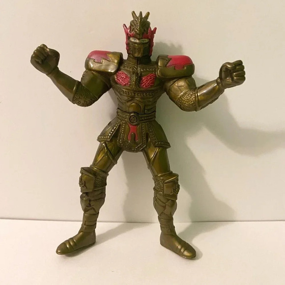 Vintage Rohan Mystic Night of Tir Na Nog 5 inch Bandai Action Figure Gold Knight - Picture 3 of 9
